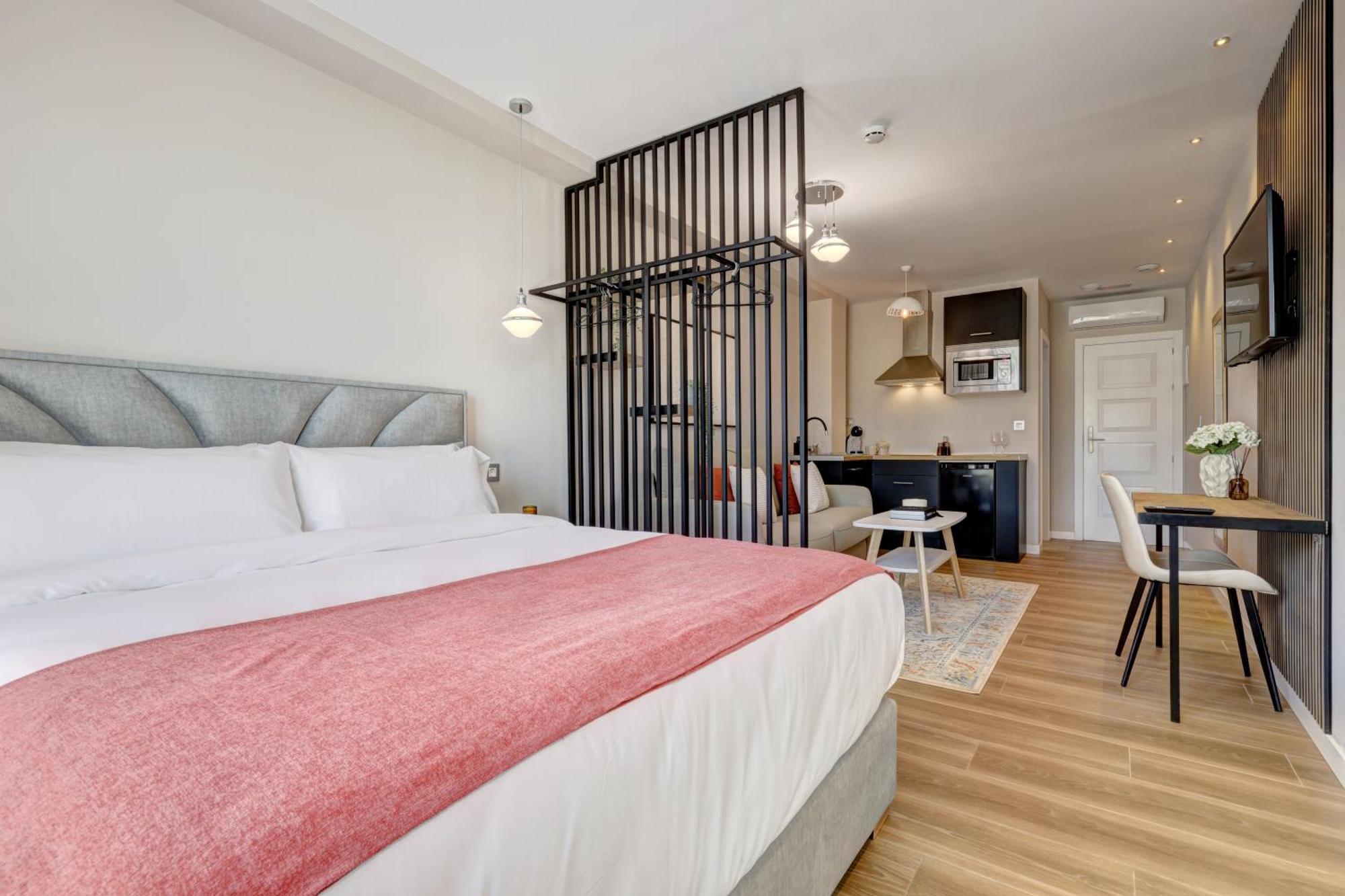 Palm Suites Естепона Екстер'єр фото